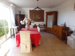  Maison � vendre 5 pi�ces 240 m�