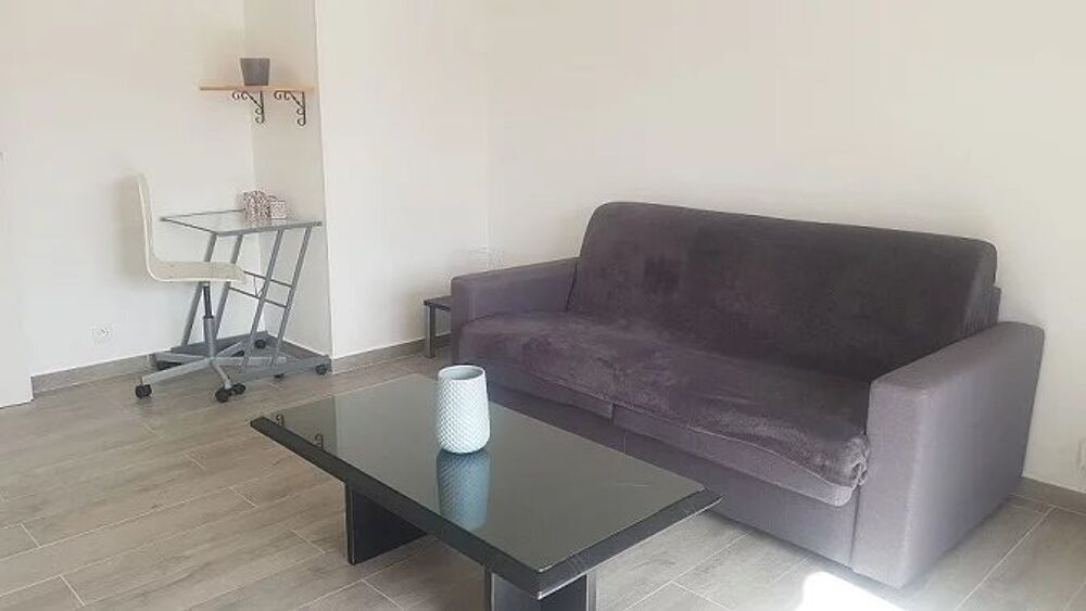Location Appartement Studio de 23m² avec terrasse Nice