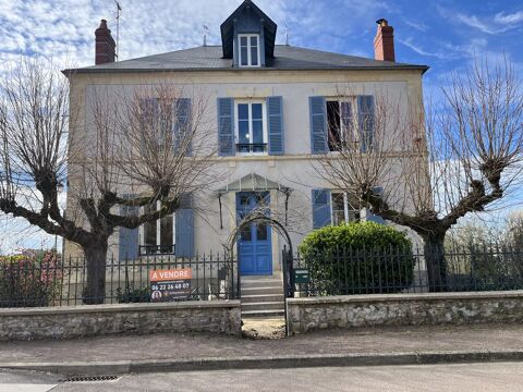   MAISON DE MA�TRE Maison - 8 pi�ce(s) - 170 m�