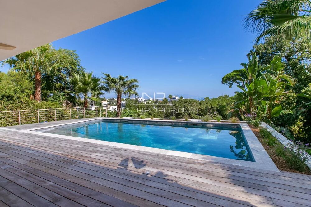 Vente Villa Cap d'Antibes, splendide villa moderne rénovée avec piscine et s Antibes