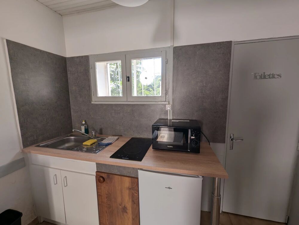Location Maison Maison plain-pied Climatisation Arles