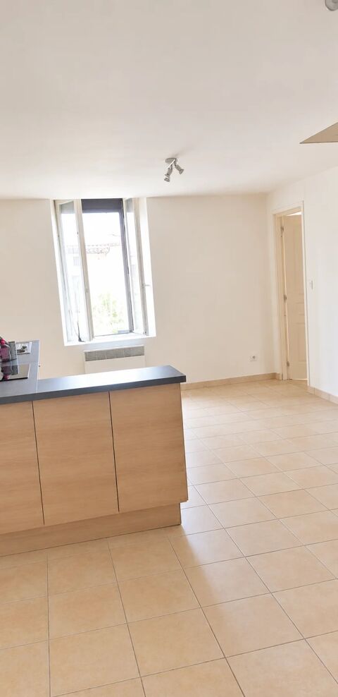   Agréable 2 pièces au coeur de Saint-Chinian Appartement - 2 pièce(s) - 43 m²