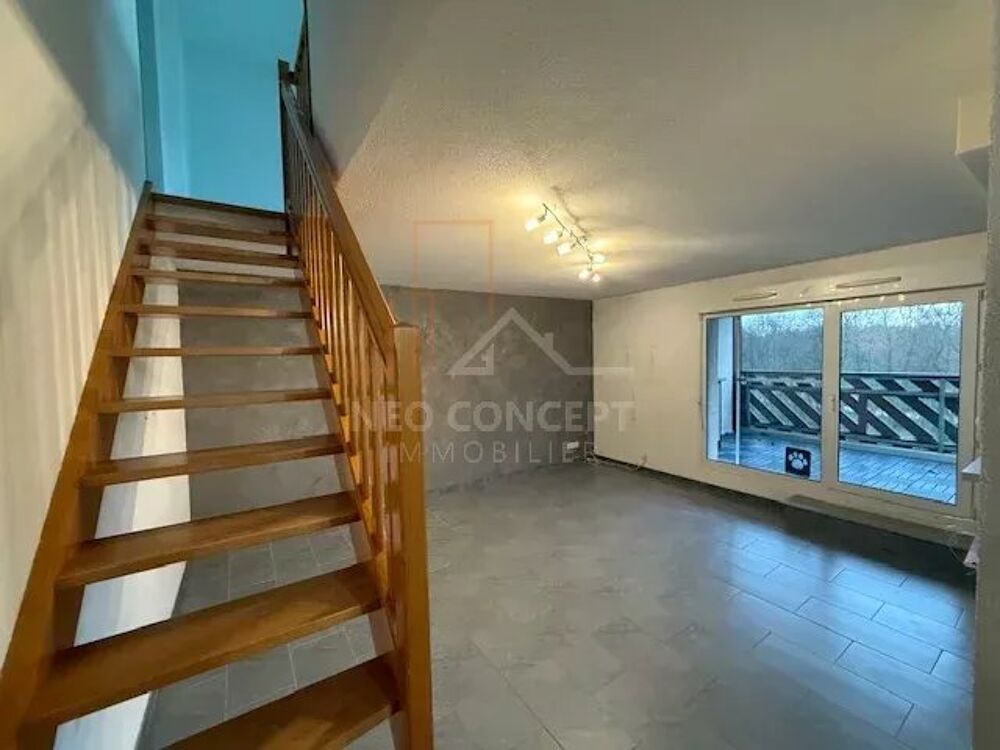 Location Appartement bel appartement duplex 3 pièces de 77m² + cave + garage Seltz