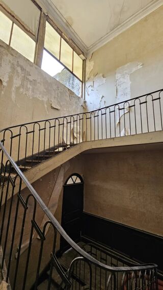  Immeuble  vendre 9 pices 470 m