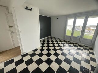  Appartement à louer 3 pièces 53 m²