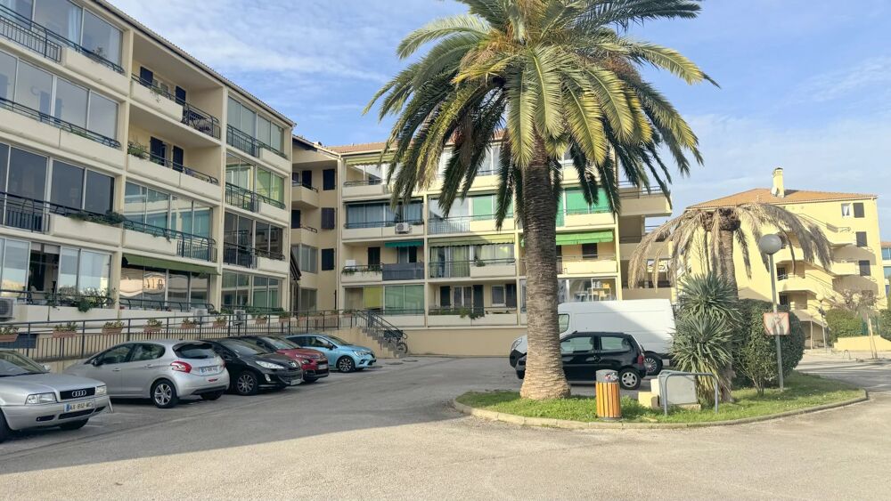 Location Appartement La Seyne les Sablettes, studio meubl La seyne-sur-mer