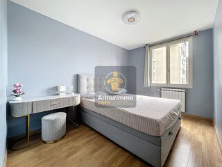  Appartement � vendre 5 pi�ces 92 m�