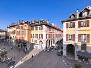  Appartement � vendre 6 pi�ces 216 m�