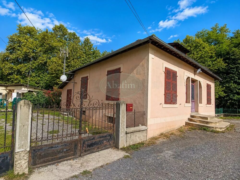 Maison 7 pièces 120 m² · à Lasseube · 120 m² · 133 000 €