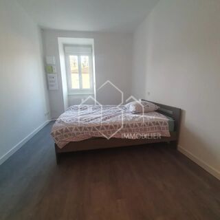  Appartement à louer 2 pièces 43 m²