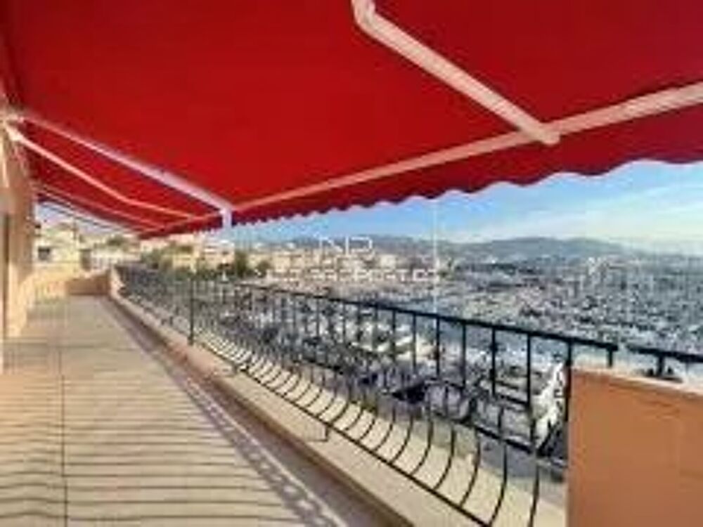 Vente Appartement Cannes, face au Vieux Port,  4 pièces avec grande terrasse et pa Cannes