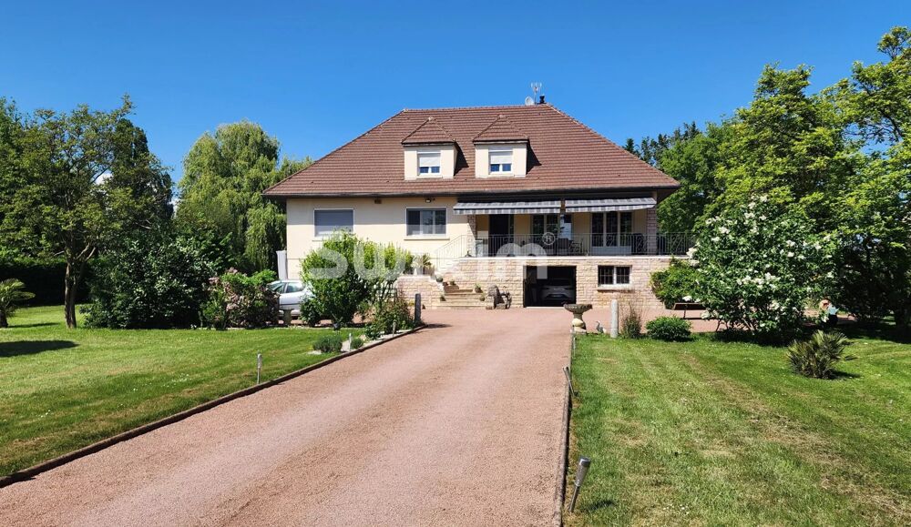 GRANDE MAISON FAMILIALE ENTIEREMENT RENOVEE