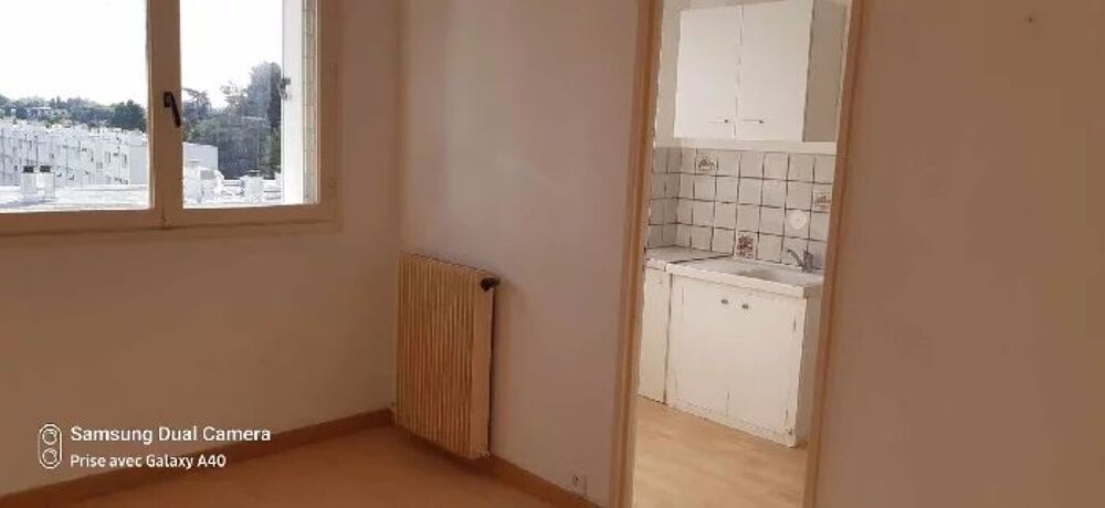 Location Appartement APPARTEMENT F1 - PARKING Orléans
