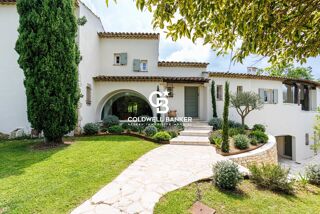  Villa � vendre 7 pi�ces 268 m�