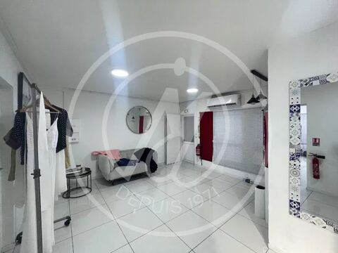 &Agrave; louer : Local commercial &agrave; louer 1 275 euros HT/mois 1277 97122 Baie-mahault