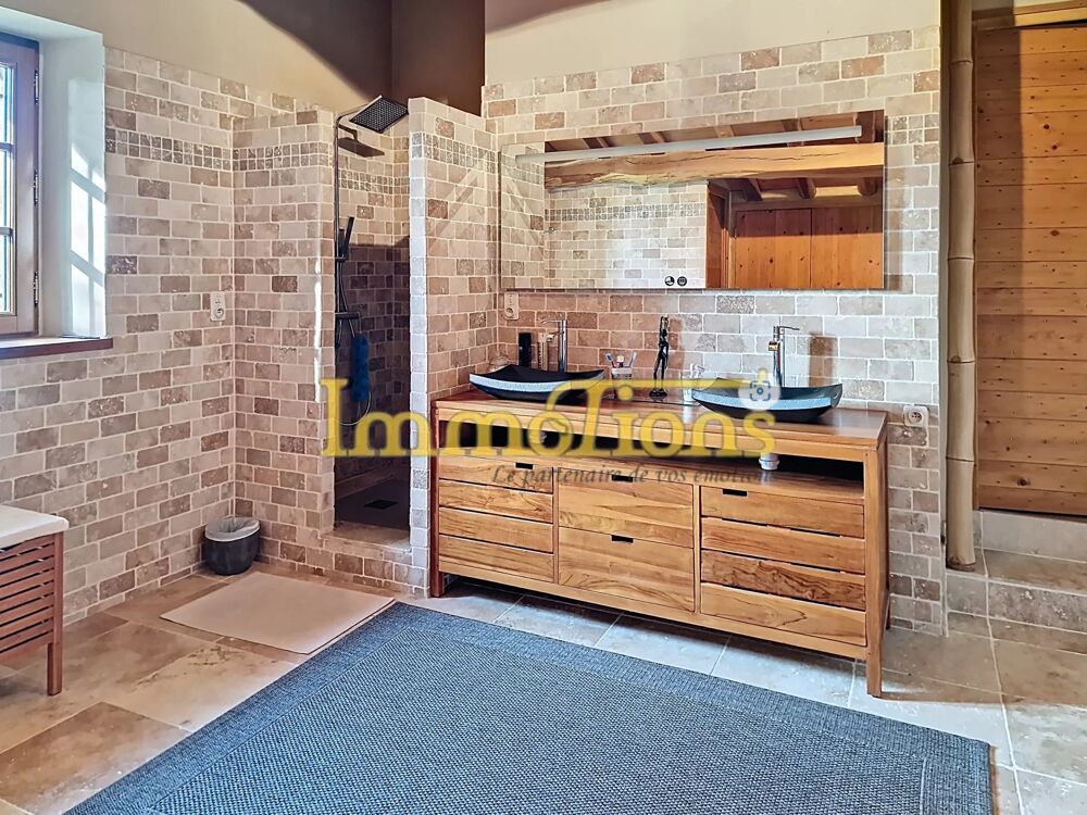 � vendre  Maison Saint-Lattier (38840)