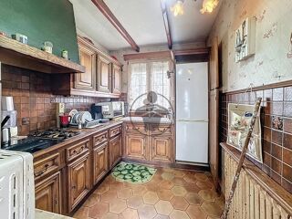  Immeuble à vendre 213 m²