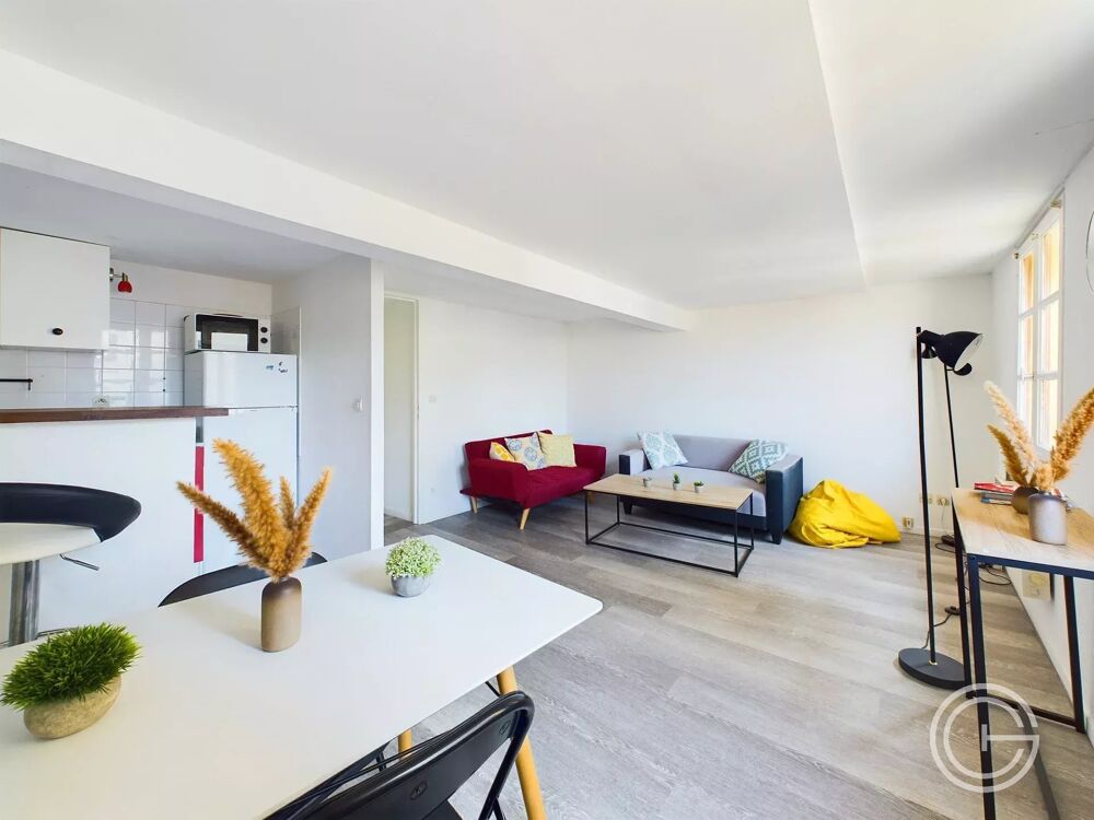 Vente Appartement APPARTEMENT - 3 PIECES -  RUE DE LA CONDAMINE - VIEUX NICE Nice