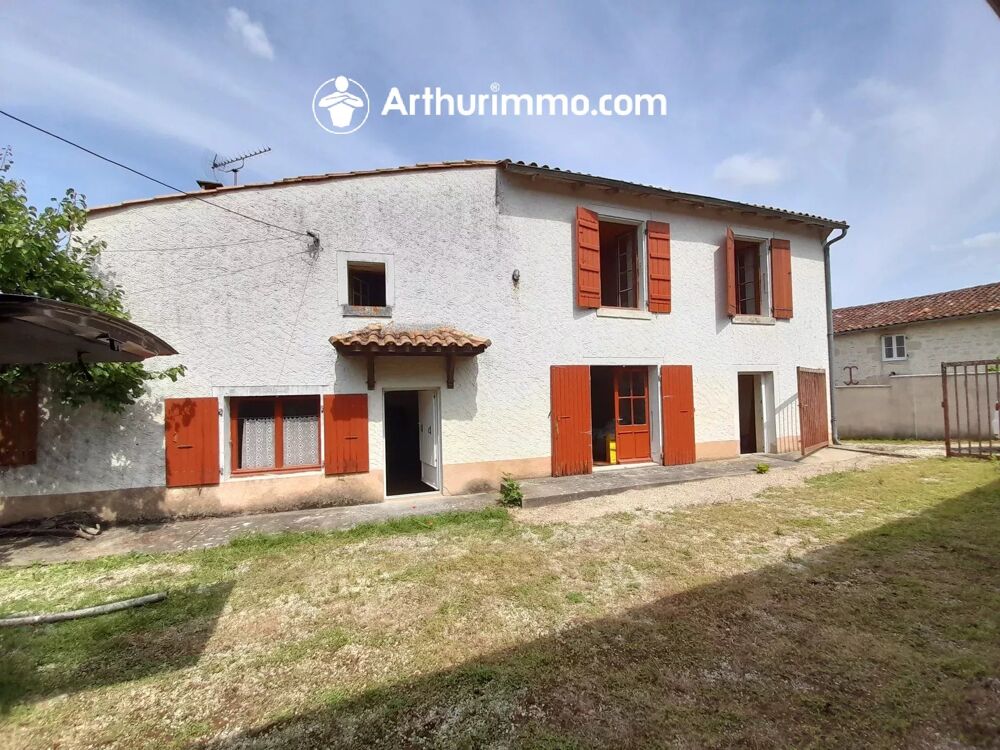 Maison de 128 m² à Dampierre-sur-Boutonne