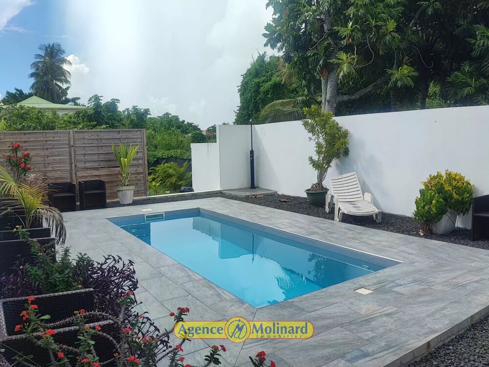 A LOUER 1580 euros /mois - VILLA T4 - PISCINE- SAINTE ANNE