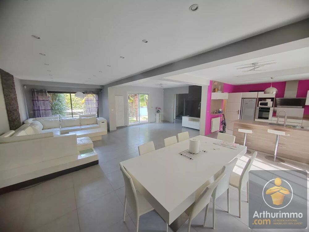 Maison Claye Souilly Bois FLEURI