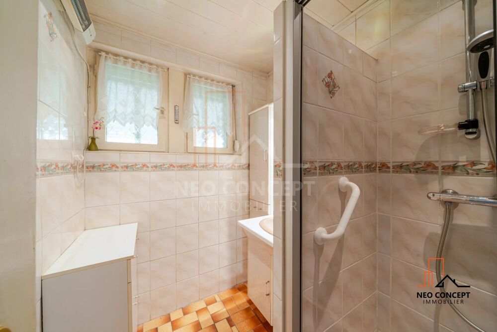 Vente Maison * SESSENHEIM - Maison de 118 m² à rafraichir intérieurement mais Sessenheim