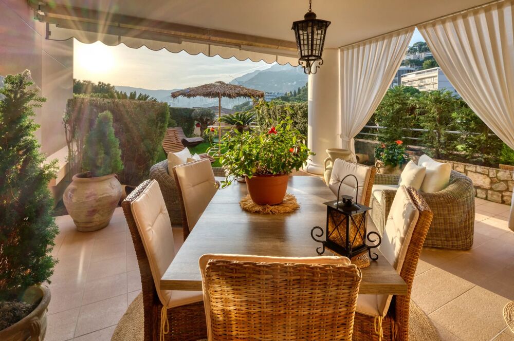 � vendre  Appartement Roquebrune-Cap-Martin (06190)