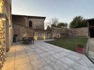  Maison � vendre 11 pi�ces 210 m�