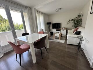  Appartement à louer 3 pièces 64 m²