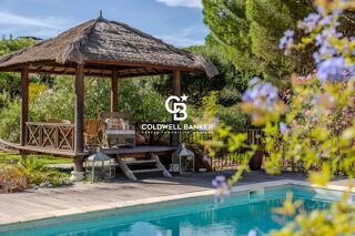  Maison � vendre 8 pi�ces 323 m�