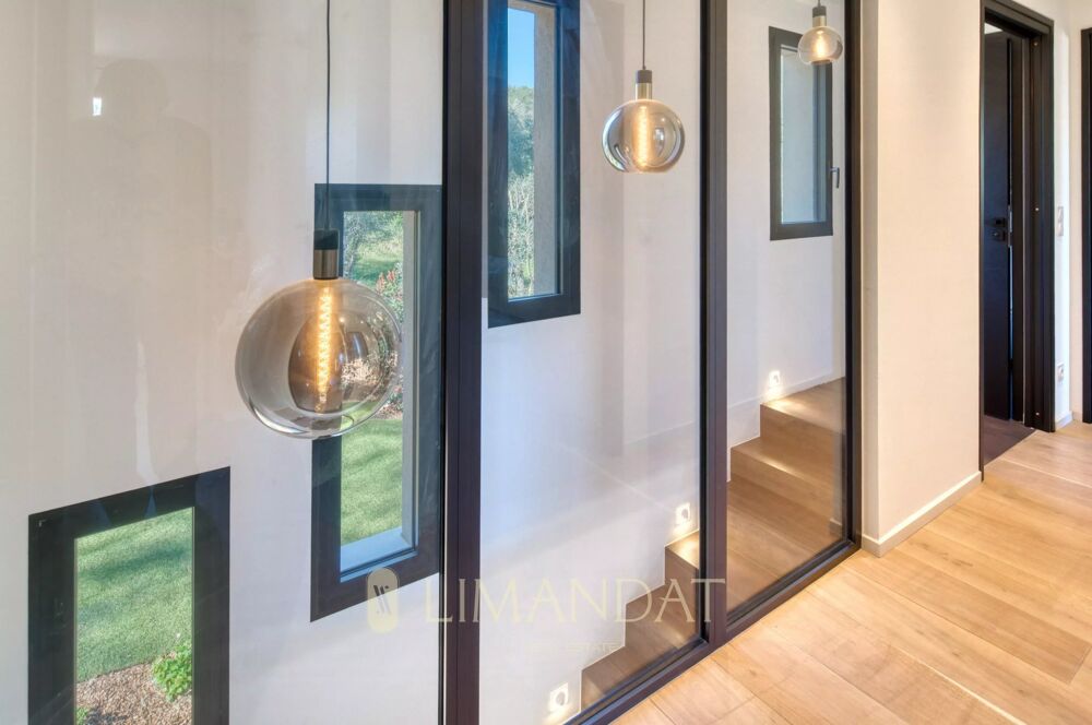 � vendre  Maison Roquefort-les-Pins (06330)