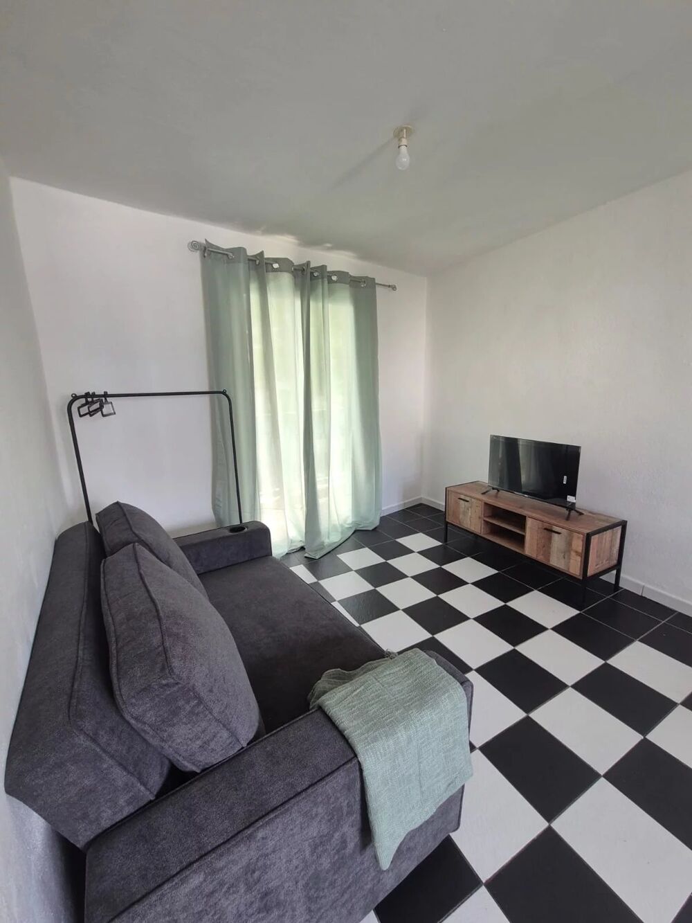 Location Appartement Appartement - 1 pièce - 33 m² Saint-denis