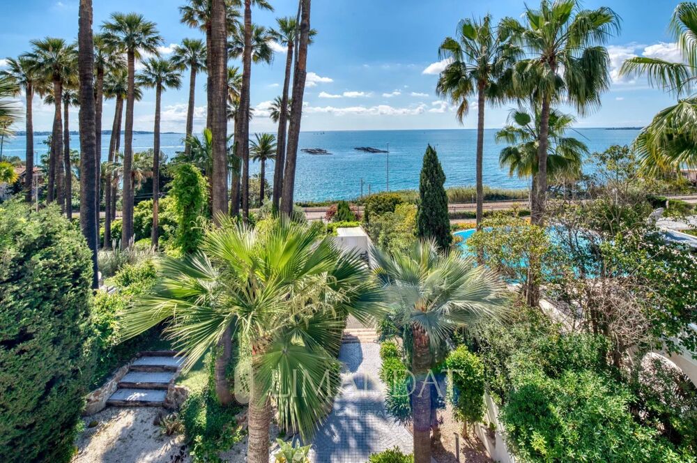 Maison 7 pièces 221 m² · à Cannes · 221 m² · 2 500 000 €