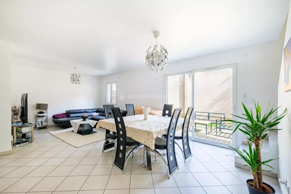 à vendre  Villa Villeurbanne (69100)