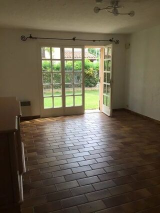  Appartement à louer 2 pièces 50 m²