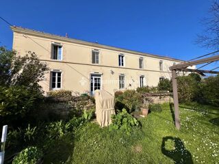  Maison � vendre 8 pi�ces 220 m�