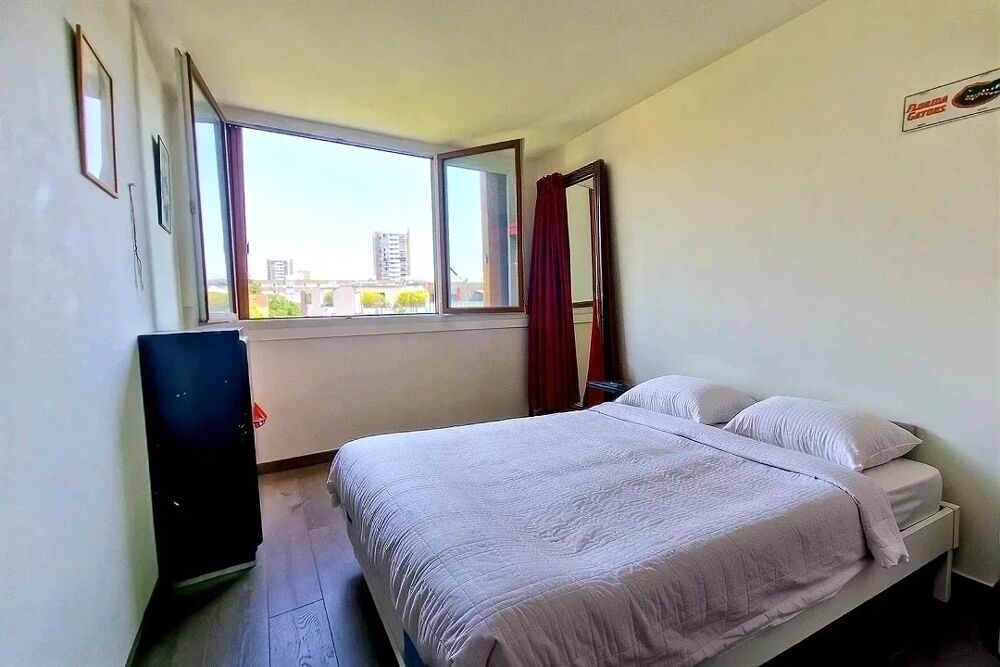 EXCLUSIVITÉ - APPARTEMENT LUMINEUX 3 PIÈCES AUX LILAS