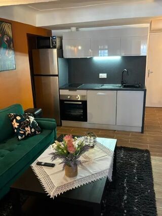  Appartement à louer 2 pièces 50 m²