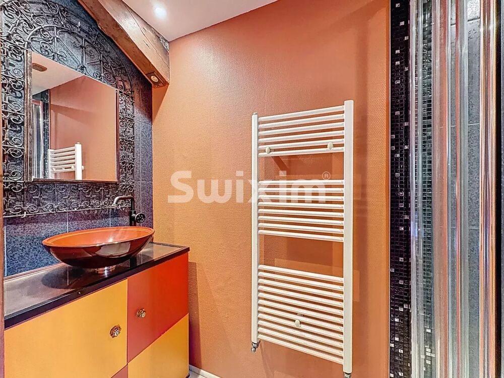 � vendre  Maison P�ron (01630)