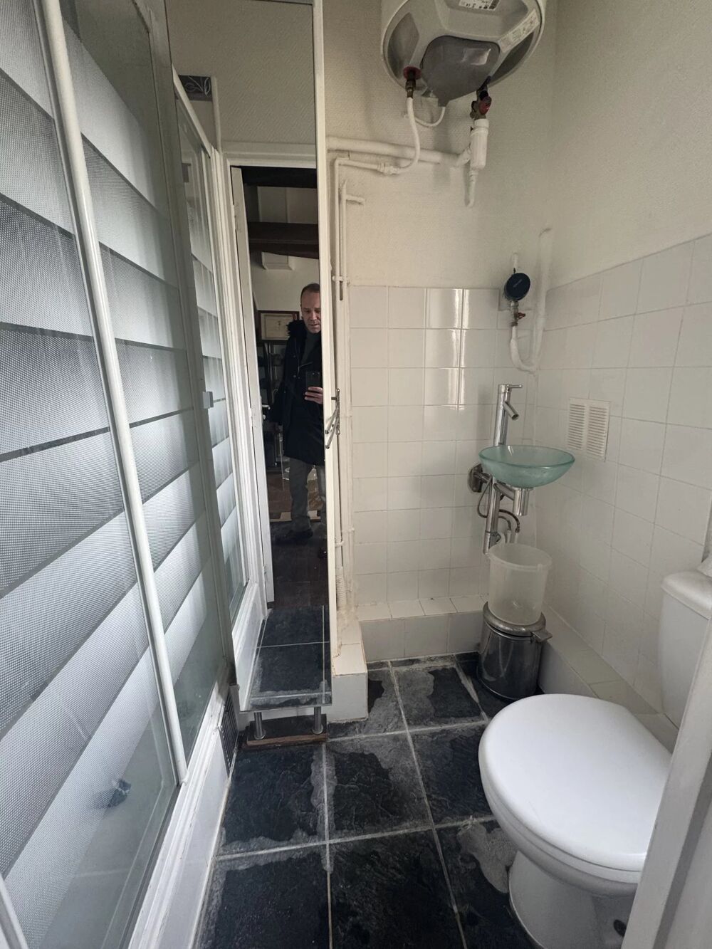Vente Appartement 2 pièces au calme, dernier étage avec ascenseur Paris 20