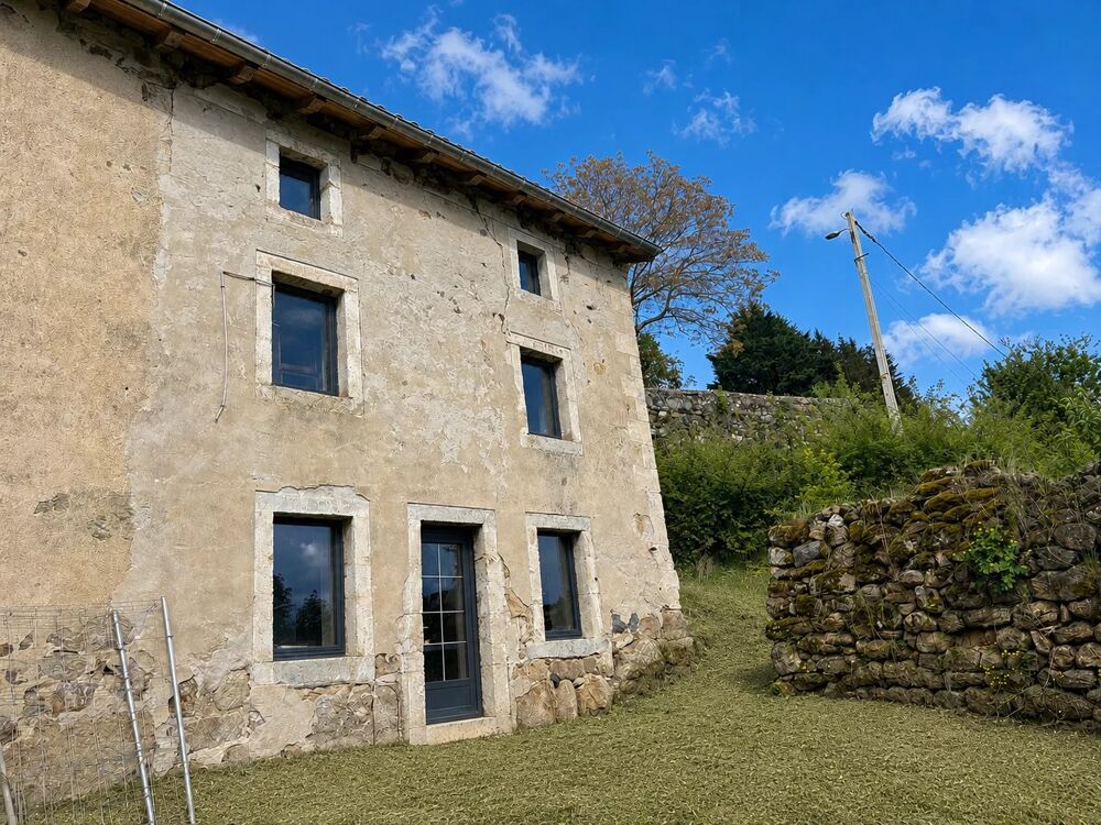 EXCLUSIVITÉ - PLATEAU À AMÉNAGER AVEC EXTÉRIEUR