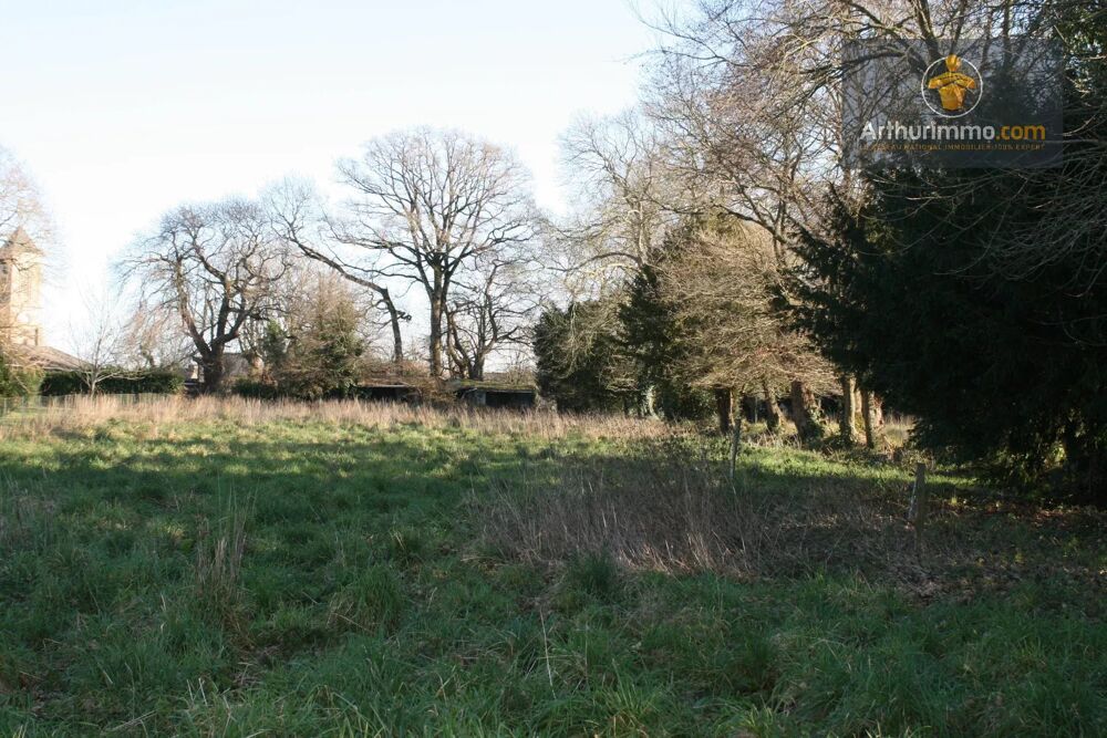 Vente Terrain LANTILLAC CENTRE BOURG TERRAIN CONSTRUCTIBLE  2 800 M² Lantillac