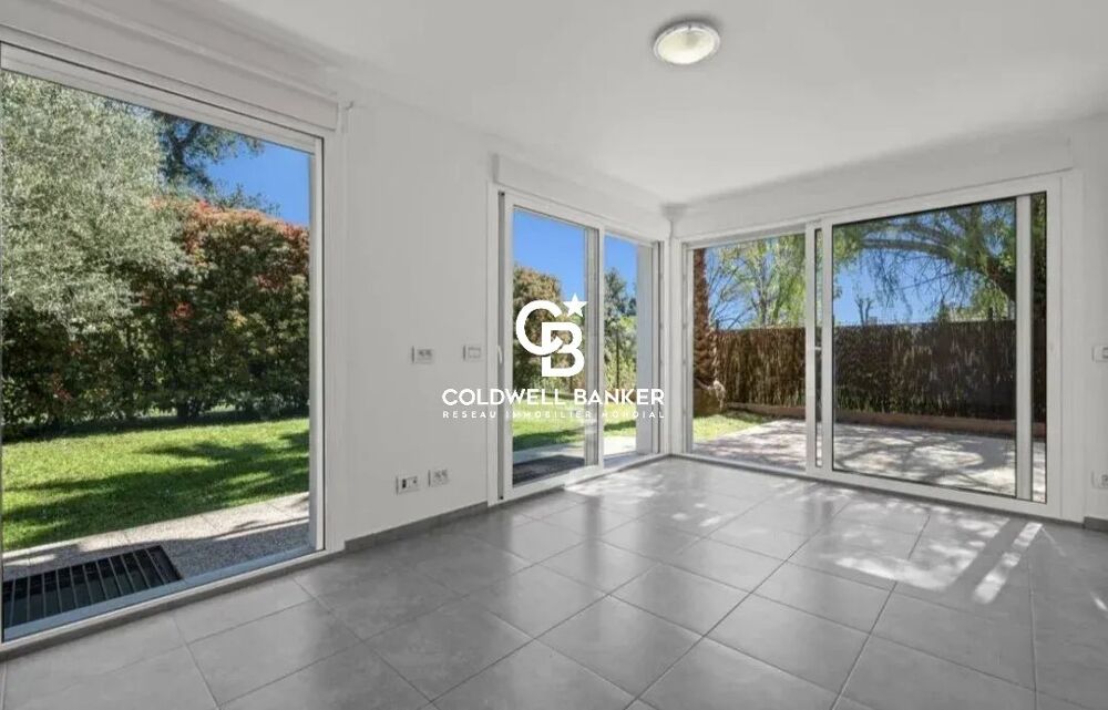 à vendre  Maison Antibes (06600)