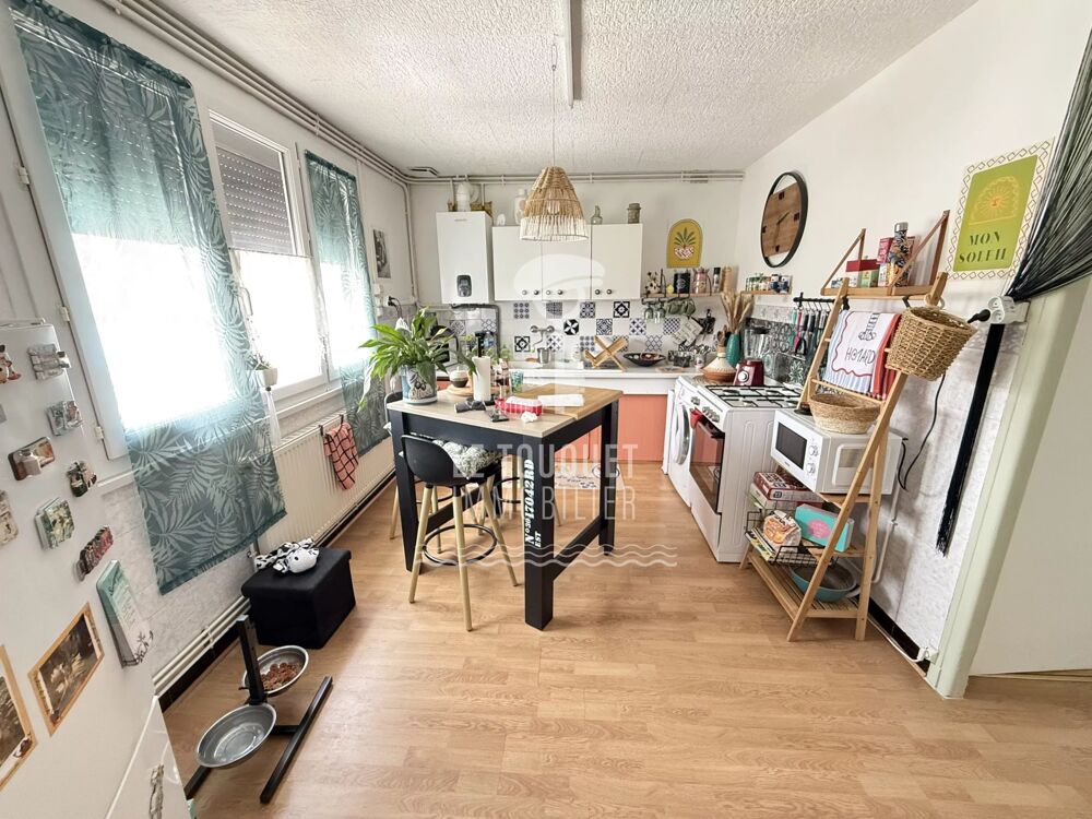 Propriété de rapport à Cucq avec 3 appartements et une maison to