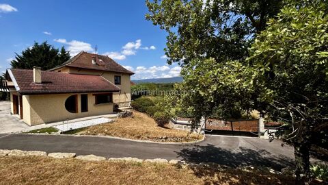   EXCLUSIVITE - ST VICTOR DE MORESTEL Maison - 4 pice(s) - 106 m