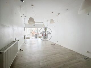  Immeuble à vendre 8 pièces 186 m²