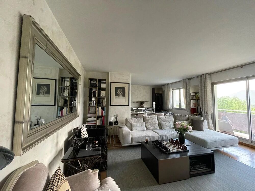Appartement 4 pièces 89 m² · à La Mure · 89 m² · 247 000 €