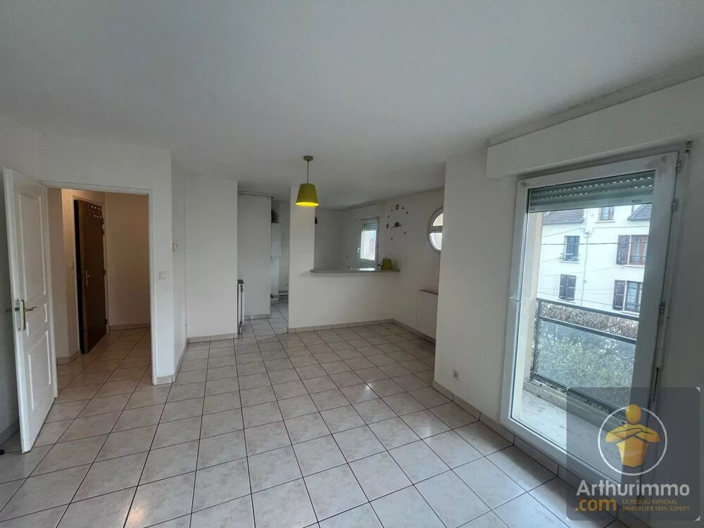 ? CHELLES  Appartement 3 pièces avec parking  Résidence récent