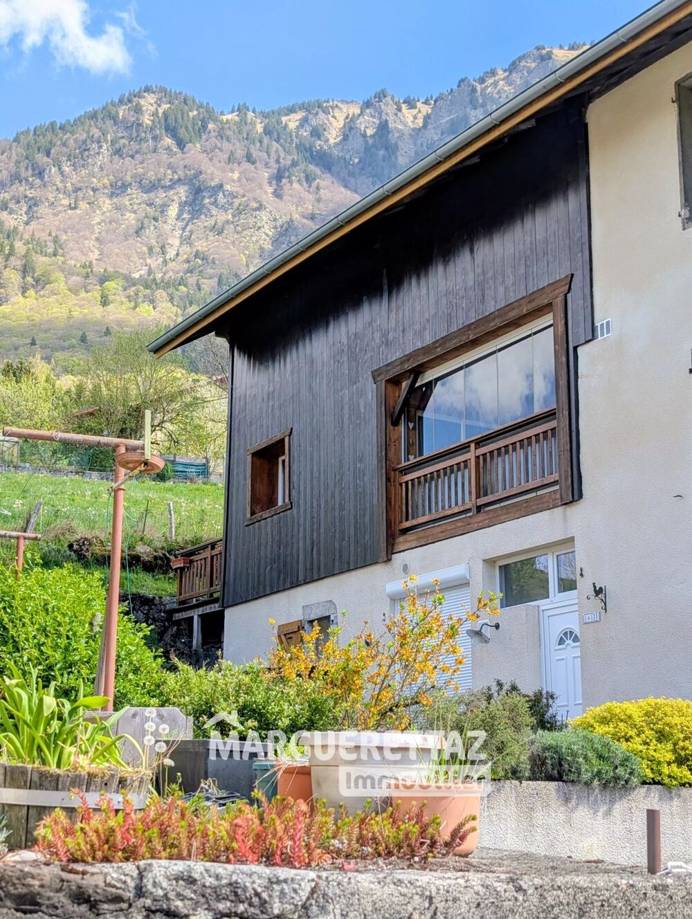 Appartement 5 pièces de 134 m² à Mieussy