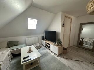  Appartement à louer 2 pièces 61 m²
